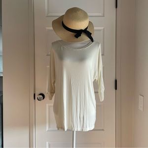 Splendid size M cream colored ribbed shirt with detail on sleeve